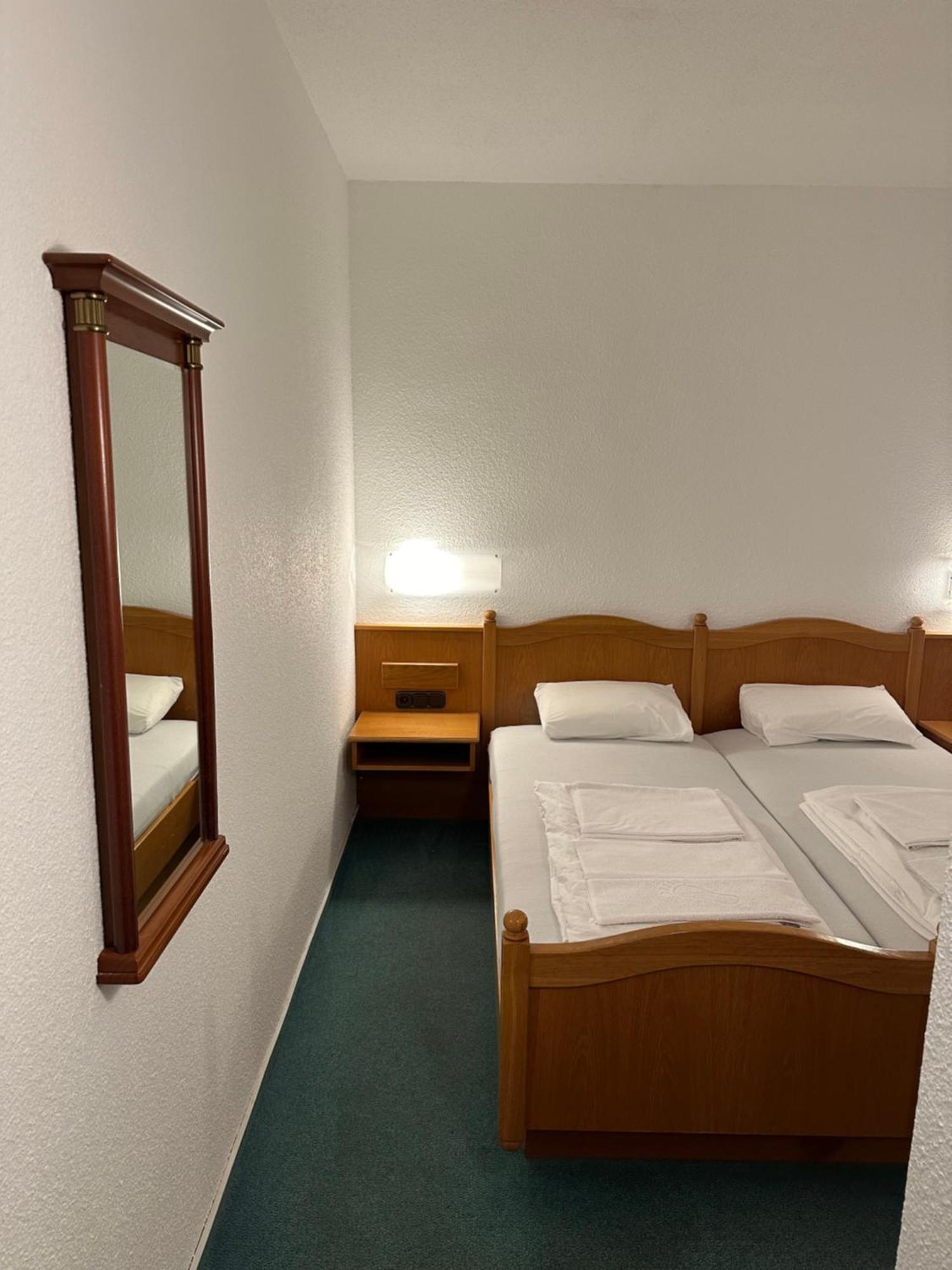Hotel Sachsenhof Різа Екстер'єр фото